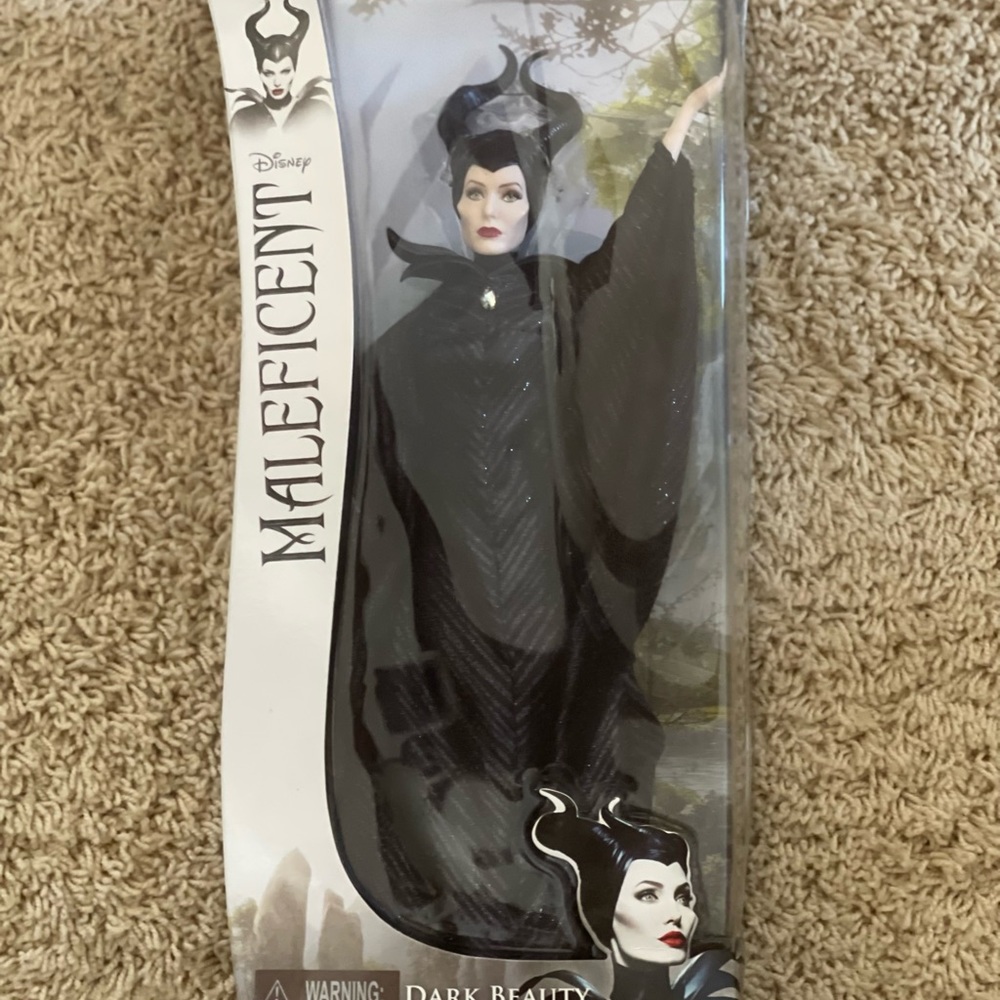 Disney Maleficent Dark Beauty Maleficent 12" Doll